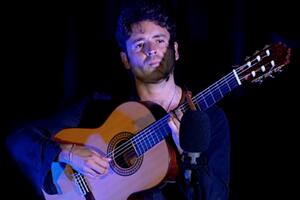 photo ¡ Poesía ! Eddy Maucourt chante Paco Ibañez - Chants espagnols et guitare flamenca
