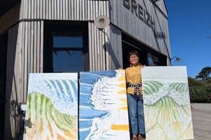 L'artiste Ayako GUERIN expose ses tableaux au Breizh Mama