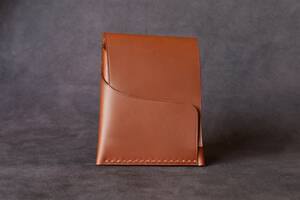 Stage maroquinerie : fabrication d'un porte-carte