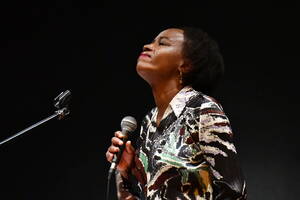 photo Tita Nzebi en concert