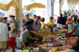 MARCHÉ TRADITIONNEL DU VENDREDI - VIC FEZENSAC