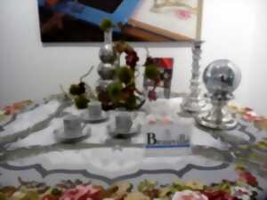 photo Exposition : tables de fête décorées par Beauvillé