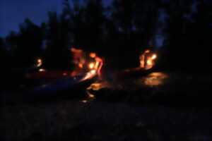 Descente nocturne aux flambeaux en canoë