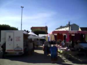 photo Marché de Chalette-sur-Loing - Mardi