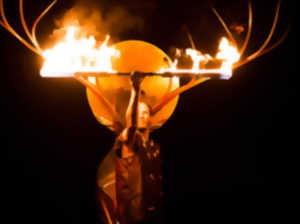 FESTIVAL DES ESTIVALES DE HAUTE-SAINTONGE 2020 - SPECTACLE DE FEU LUGHNA PAR ARCHE EN SEL