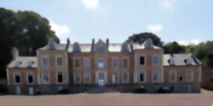 Visitez les allées du Château d'Estruval