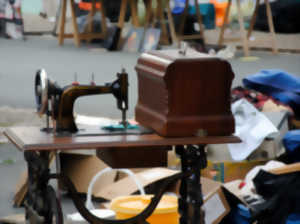 VIDE GRENIER DES POMPIERS