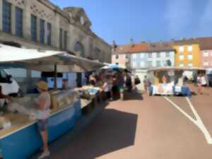 photo MARCHÉ HEBDOMADAIRE