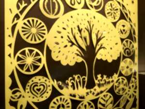photo Eveil des Sens 2025 - Atelier pour TOUS - Fleurs d’Alsace en peinture sous verre