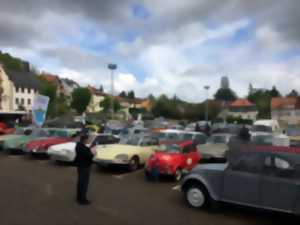 photo 3ème bouchon de véhicules anciens