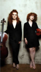 CAMILLE ET JULIE BERTHOLLET
