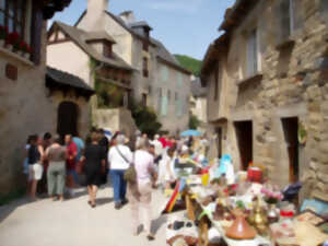 photo Vide-Greniers à Ste Eulalie d'Olt