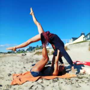 Reprise des cours de yoga vinyasa avec Lilas Antenen
