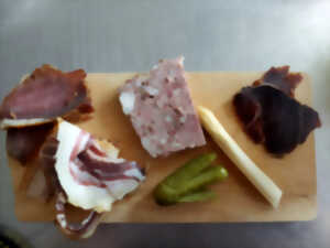 photo Apéro gourmand au domaine Meyer Théodore