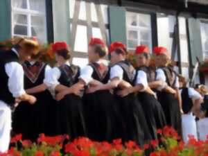 photo Quand le vignoble rencontre le folklore