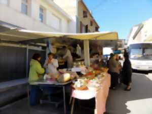 photo MARCHÉ DU VENDREDI À SEISSAN