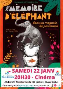 Scène d'Albret / Théâtre Comédie / Une mémoire d'éléphant dans un magasin de porcelaine