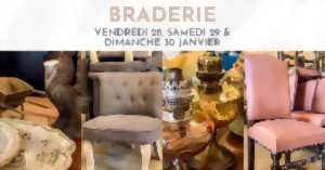 photo Braderie au Château de Fontanges