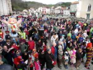 photo Carnaval des écoles sur le thème des couleurs