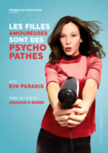 photo LES FILLES AMOUREUSES SONT DES PSYC