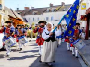 photo Festival la Semaine Acadienne : atelier préparation du tintamarre avec Estelles Pagès