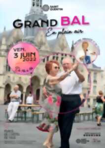 Le grand bal en plein air à Saint-Quentin