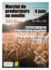 photo Marché de producteurs au moulin