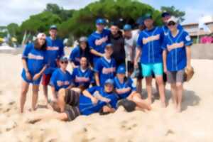 Softball sur la plage