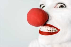 photo Wokey le clown en bonne santé - Familia théâtre