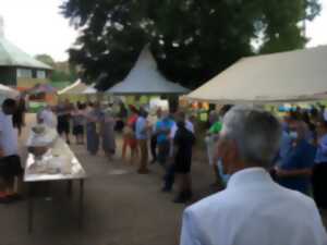 photo Marché gourmand : vin, gastronomie, artisanat