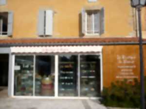 Dégustation d'armagnac à la boutique du Bistrot d'Eugénie