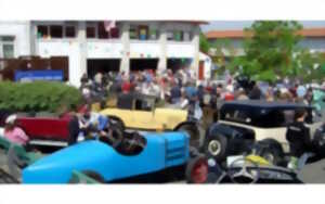 Rassemblement des voitures anciennes
