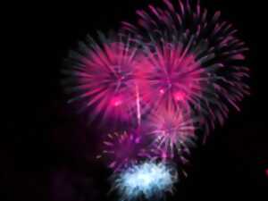 photo Feu d'artifice à Puy-l'Evêque