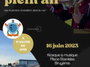RÉPÉTITION EN PLEIN AIR