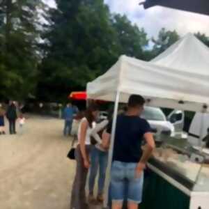 photo Marché des Producteurs de Pays de Saint-Pardoux-Corbier