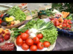 Marché hebdomadaire du vendredi après-midi à Salleboeuf