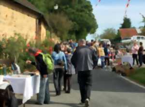 photo Vide-greniers village  au Pays de l'or