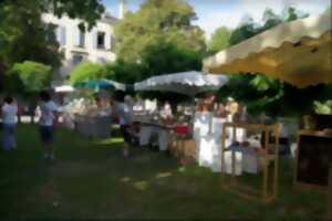 photo Marché aux potiers d'Argentat-sur-Dordogne