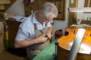 photo Visite d'un atelier de luthier Jean-Pierre Voinson