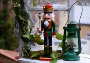 CHRISTMAS TIME