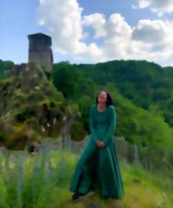Les Tours de Merle voyage au cœur des contes et des légendes : escarcelle à histoires