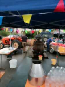 Brocante - Fête de la pomme de Bonneuil-en-Valois