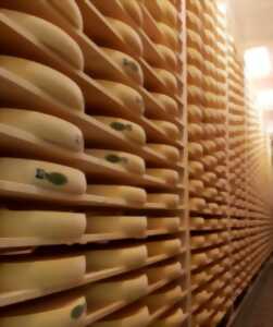 photo Visite guidée de la fruitière du Pays Grandvallier