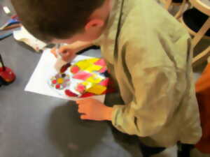 photo Atelier enfant 8-12 ans - Vitrail en pagaille