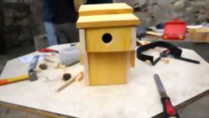 DES NICHOIRS POUR LES OISEAUX