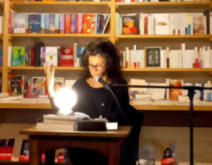 Lecture à voix nue à la librairie Books & Co