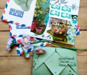 photo Atelier créatif d'art postal