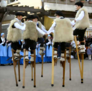 photo Pelote Basque et folklore landais