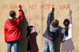 photo Les Étonnants Patrimoines : Les enfants de Bayeux pendant la guerre