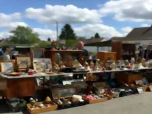 photo Marché aux puces + Marché des créateurs